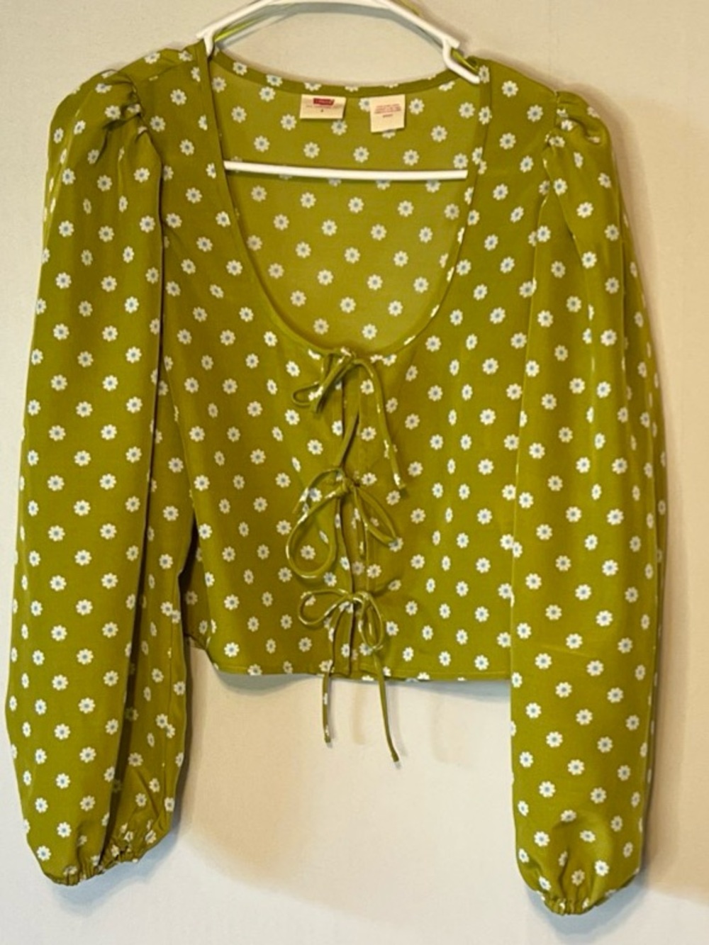 Levi's Green Daisy Floral Tie Front Cropped Puff Sleeve Blouse Size S.